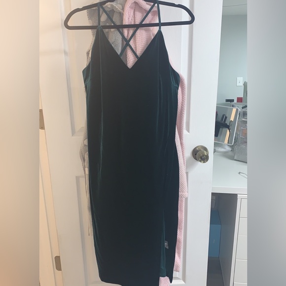 Dark Green Velour Backless Dress - Picture 2 of 5
